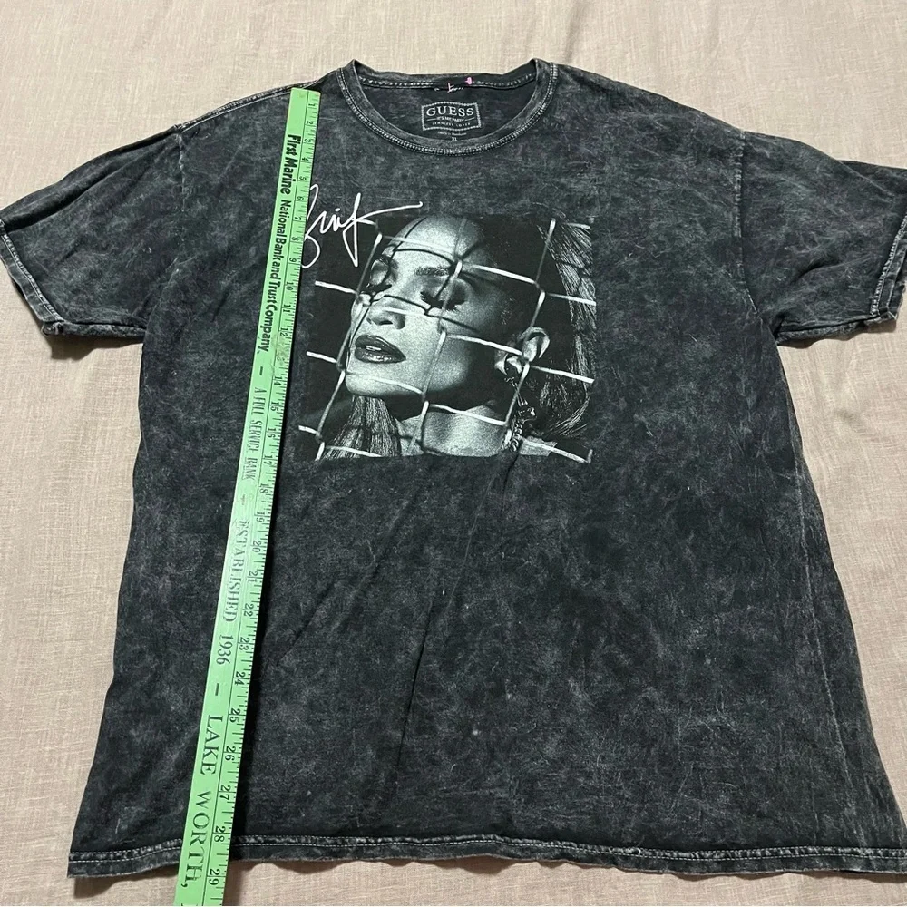 Jennifer Lopez Guess Acid Wash Tee Size XL Band Music Jlo Album Streetwear - Picture 5 of 6